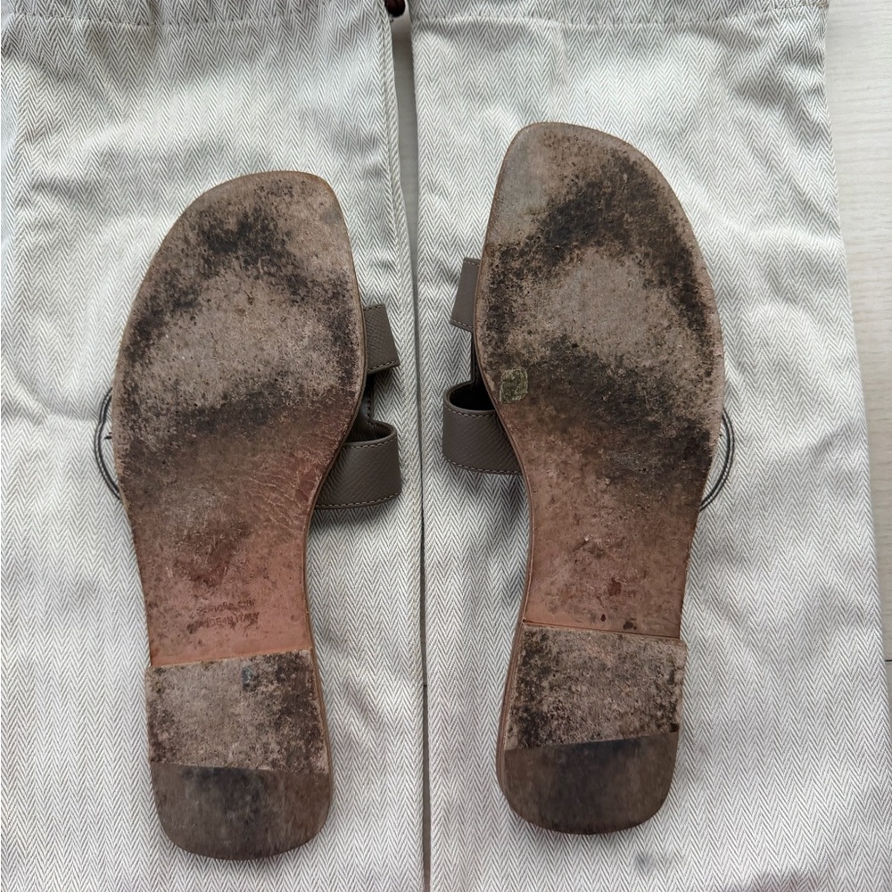 Hermes Etoupe Oran Slide Sandals - Women's Leather Slip-On - Picture 3 of 7